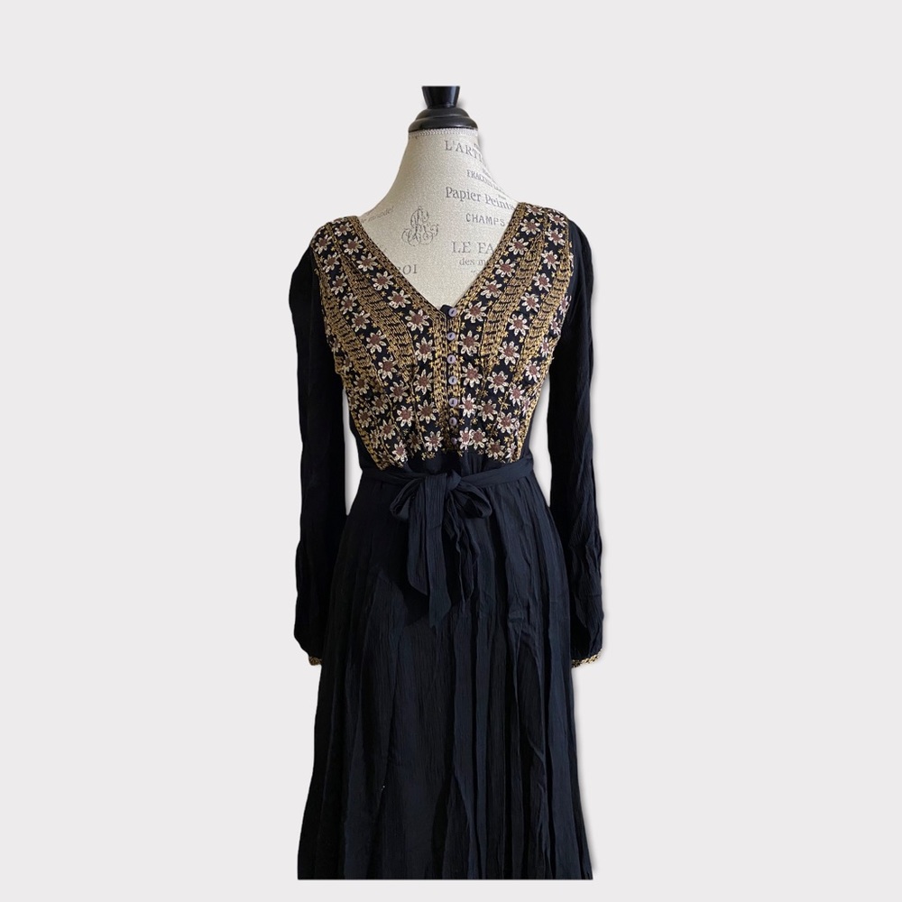 NWT Beautifully embroidered Free People long sleeve maxi dress